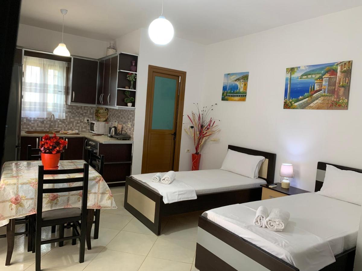 Guesthouse Jasmine Ksamil Kültér fotó