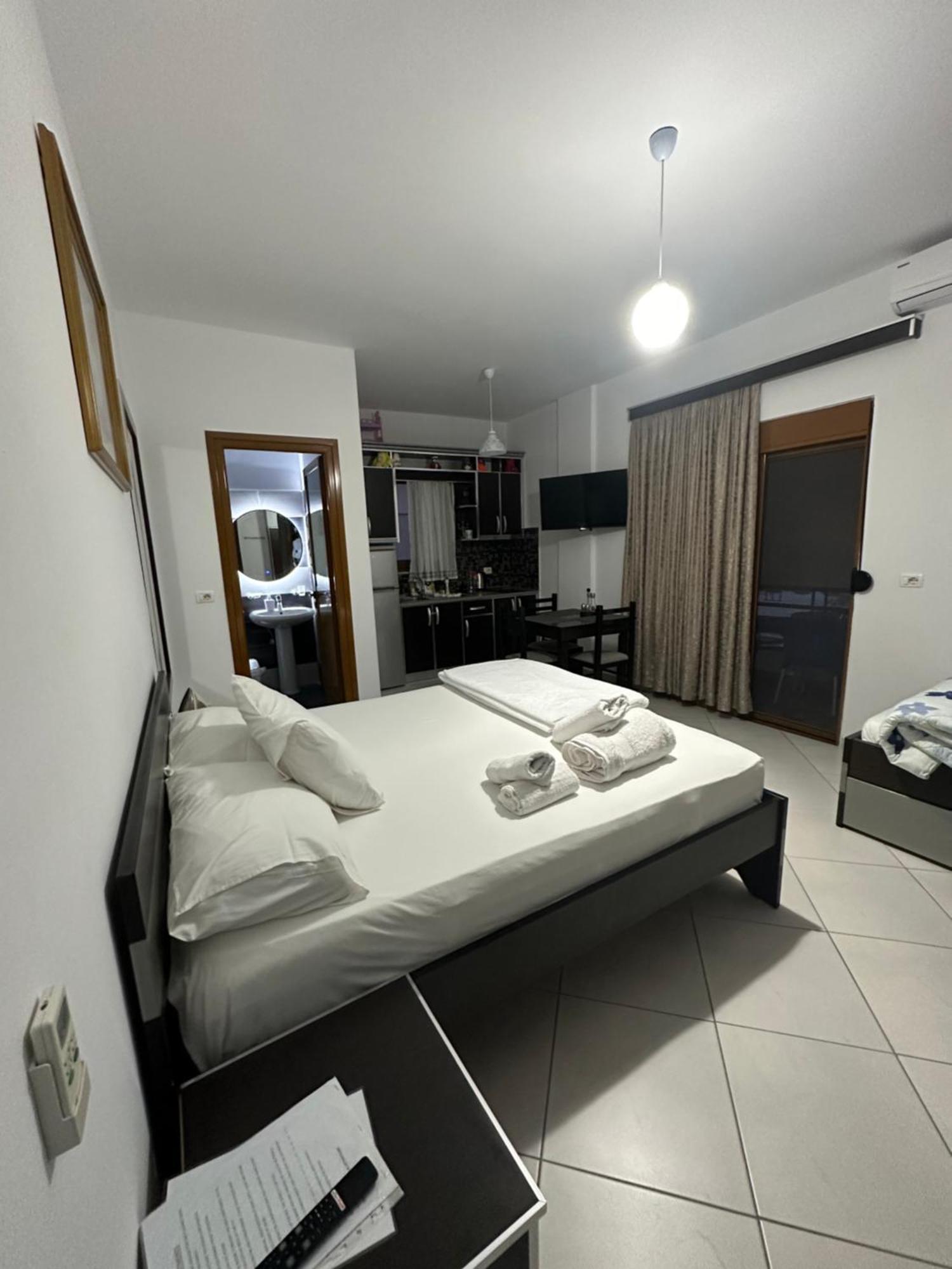 Guesthouse Jasmine Ksamil Kültér fotó